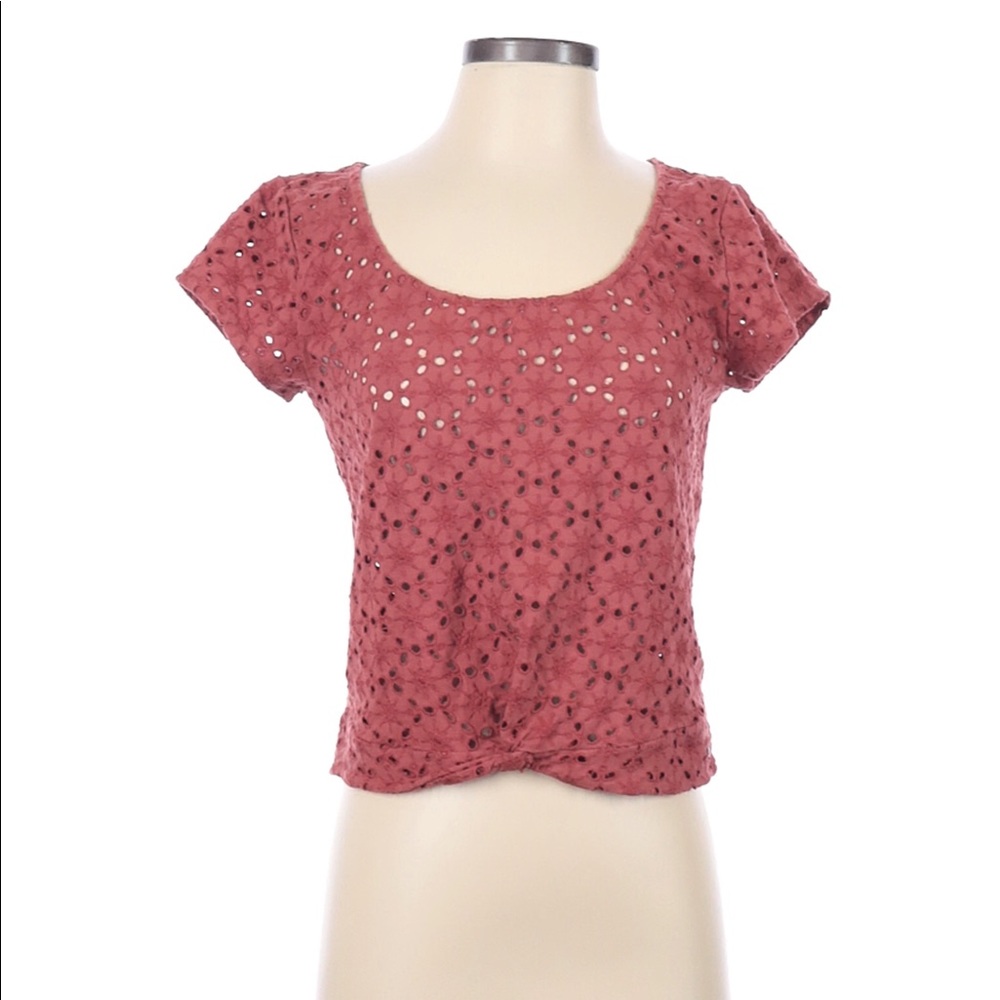 AE Outfitters Short Sleeve Top, Size M, Maroon